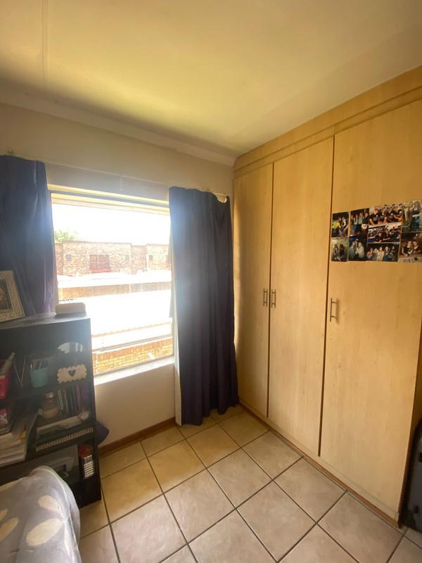 To Let 2 Bedroom Property for Rent in Die Bult North West